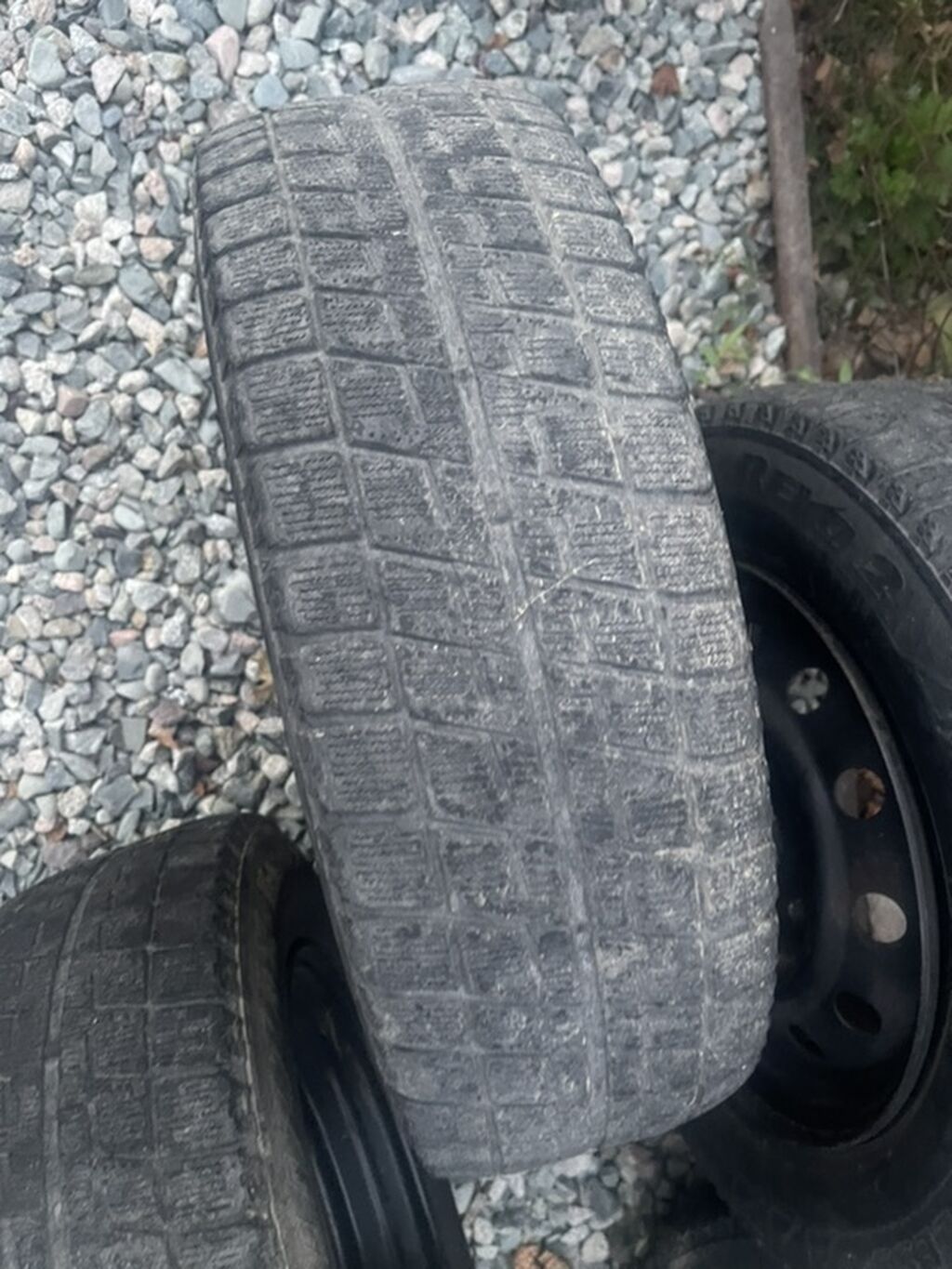 Колеса в сборе 185 / 70 / R 14, Зима, Б/у, Комплект, Легковые, Железные, отверстий - 5: фото 3