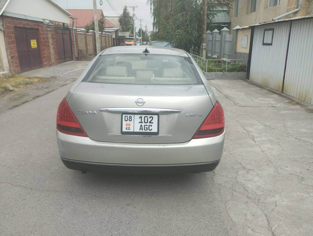 Nissan Teana: 2003 г., 2.3 л, Автомат, Газ, Седан: фото 6