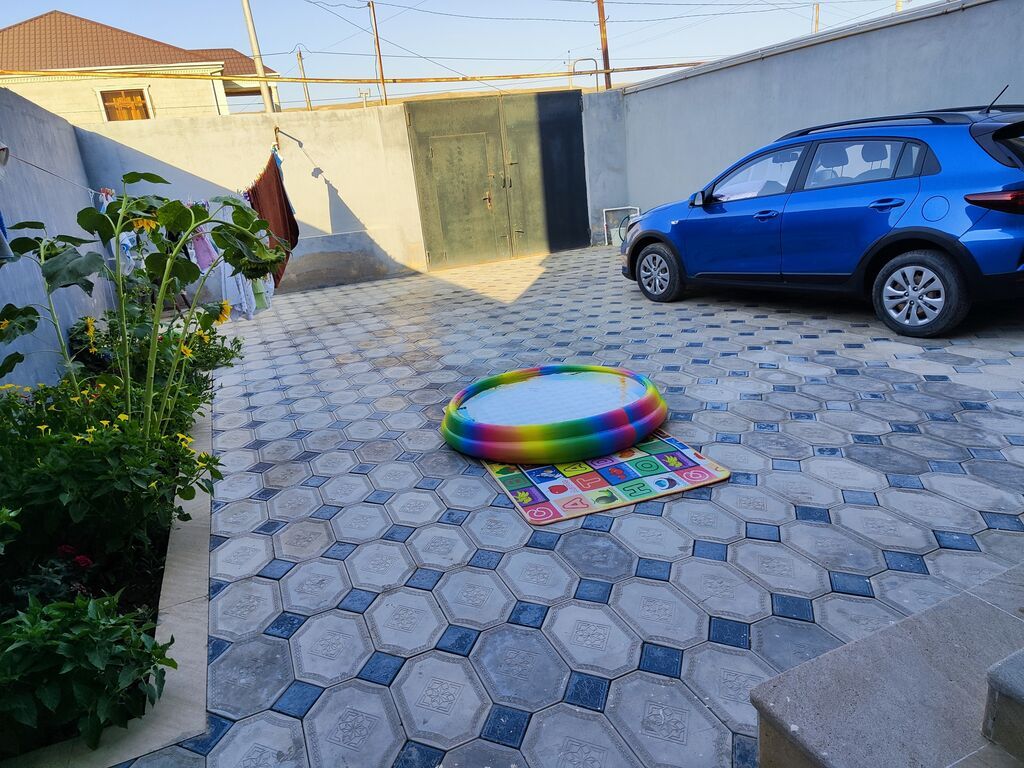 4 otaqlı, 109 kv. m, Yeni təmirli