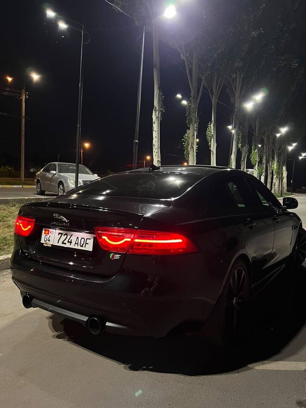 Jaguar XE: 2016 г., 2 л, Автомат, Бензин, Седан: фото 8