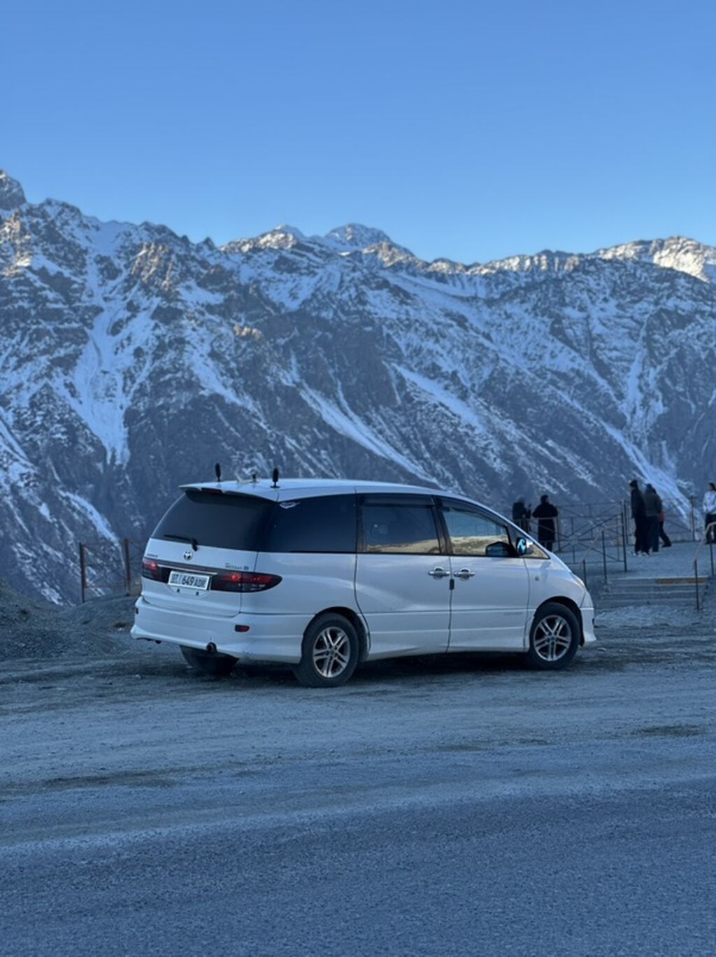 Toyota Estima: 2004 г., 3 л, Автомат, Газ, Минивэн: фото 7