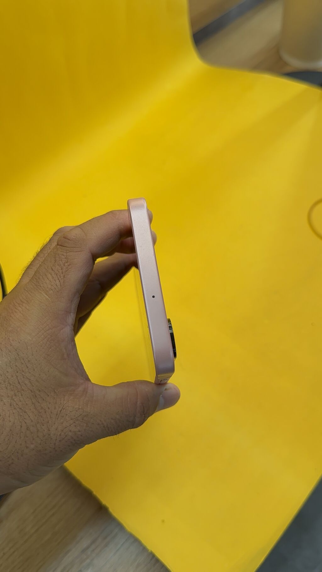Samsung Galaxy A26 5G, 128 ГБ, идеальное состояние: фото 3