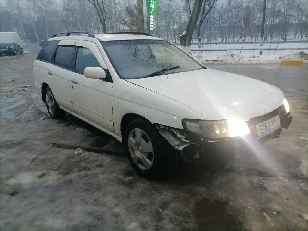 Ниссан Авенир 2000 1 8