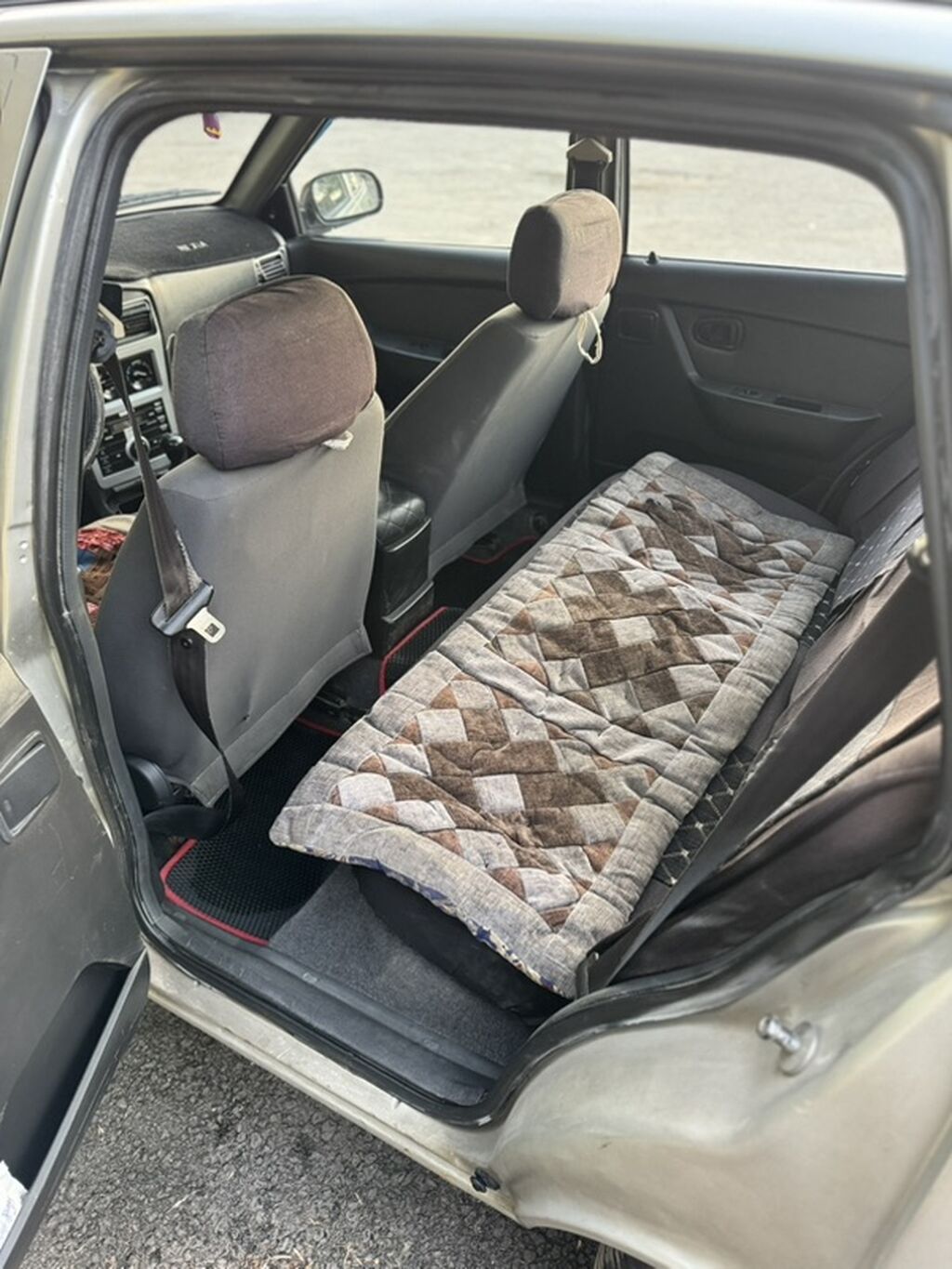 Daewoo Nexia: 2008 г., 1.6 л, Механика, Бензин, Седан: фото 1