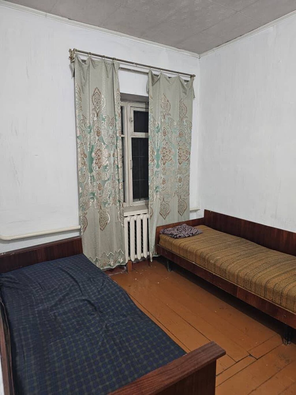 Продаётся тёплая половина одноэтажного дома на Сары-Озёне с участком: фото 4