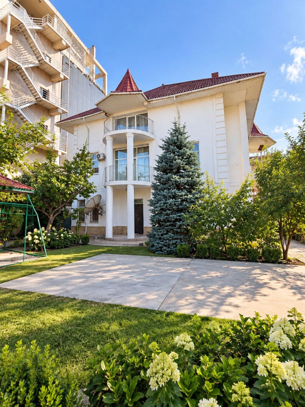 6 комнат и более, 700 м², 7 соток, Бишкек, Вефа ТЦ Агентство недвижимости: фото 1