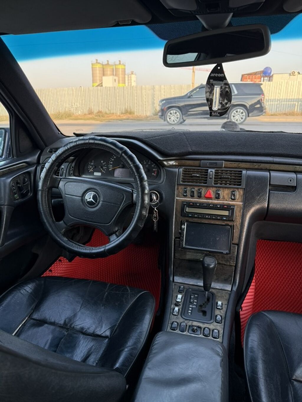 Mercedes-Benz E-Class: 1996 г., 2.4 л, Автомат, Бензин, Седан: фото 7