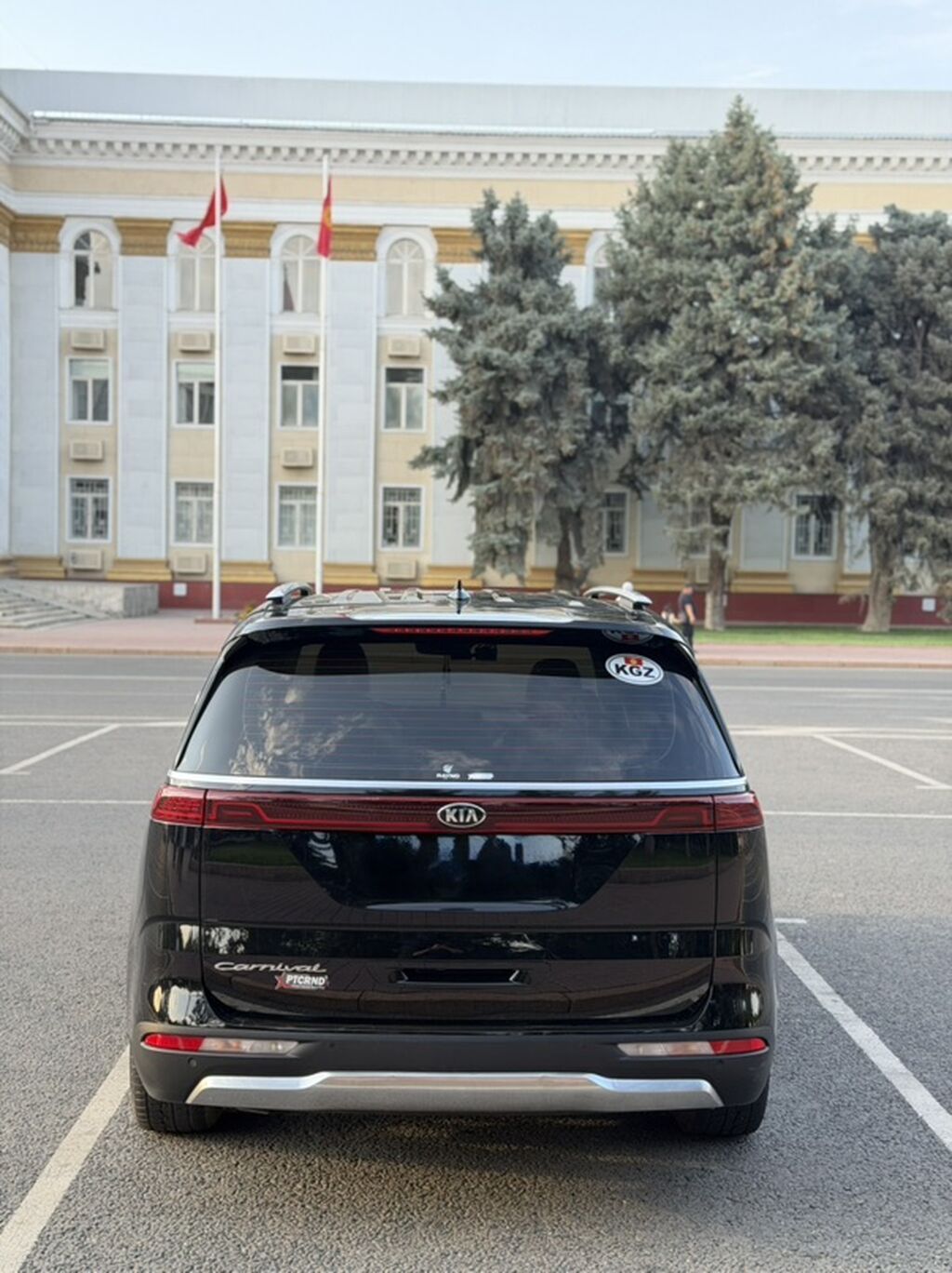 Kia Carnival: 2020 г., 2.2 л, Автомат, Дизель, Минивэн: фото 4