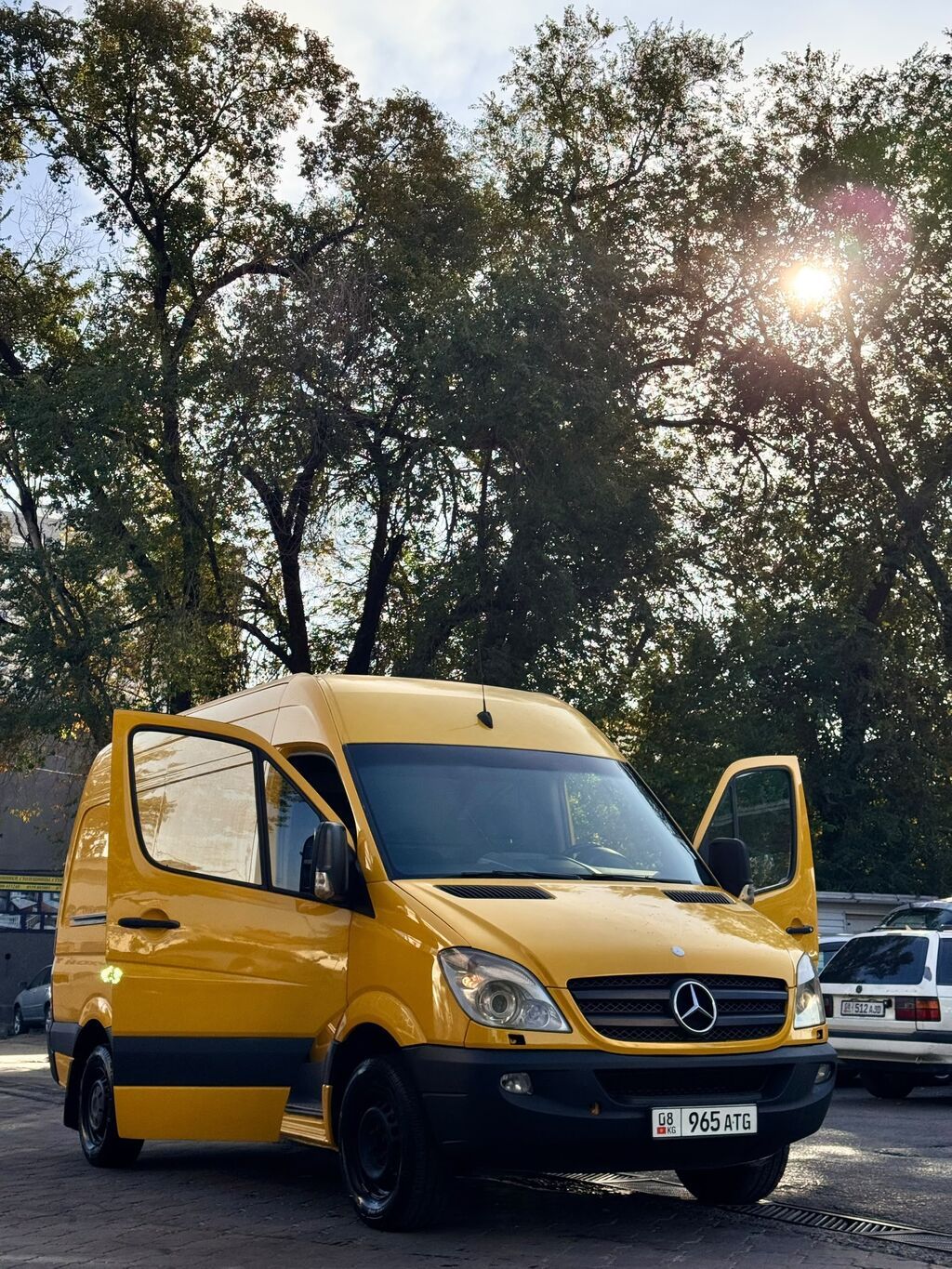 Mercedes-Benz Спринтер: 2008 г., 2.2 л, Механика, Дизель, Бус: фото 3