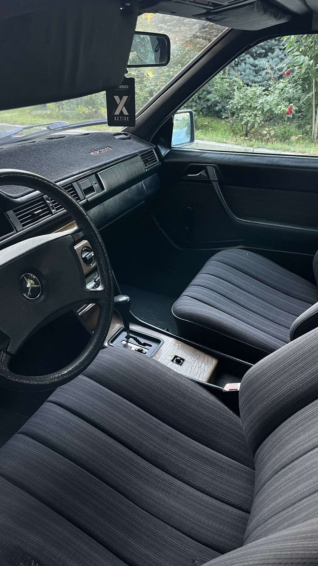 Mercedes-Benz E-Class: 1988 г., 2.3 л, Автомат, Бензин, Седан: фото 8