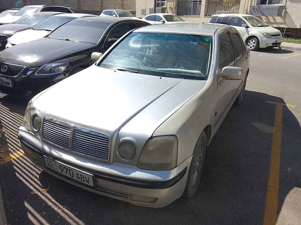 Toyota Progres: 1998 г., 3 л, Автомат, Бензин, Хэтчбэк: фото 2