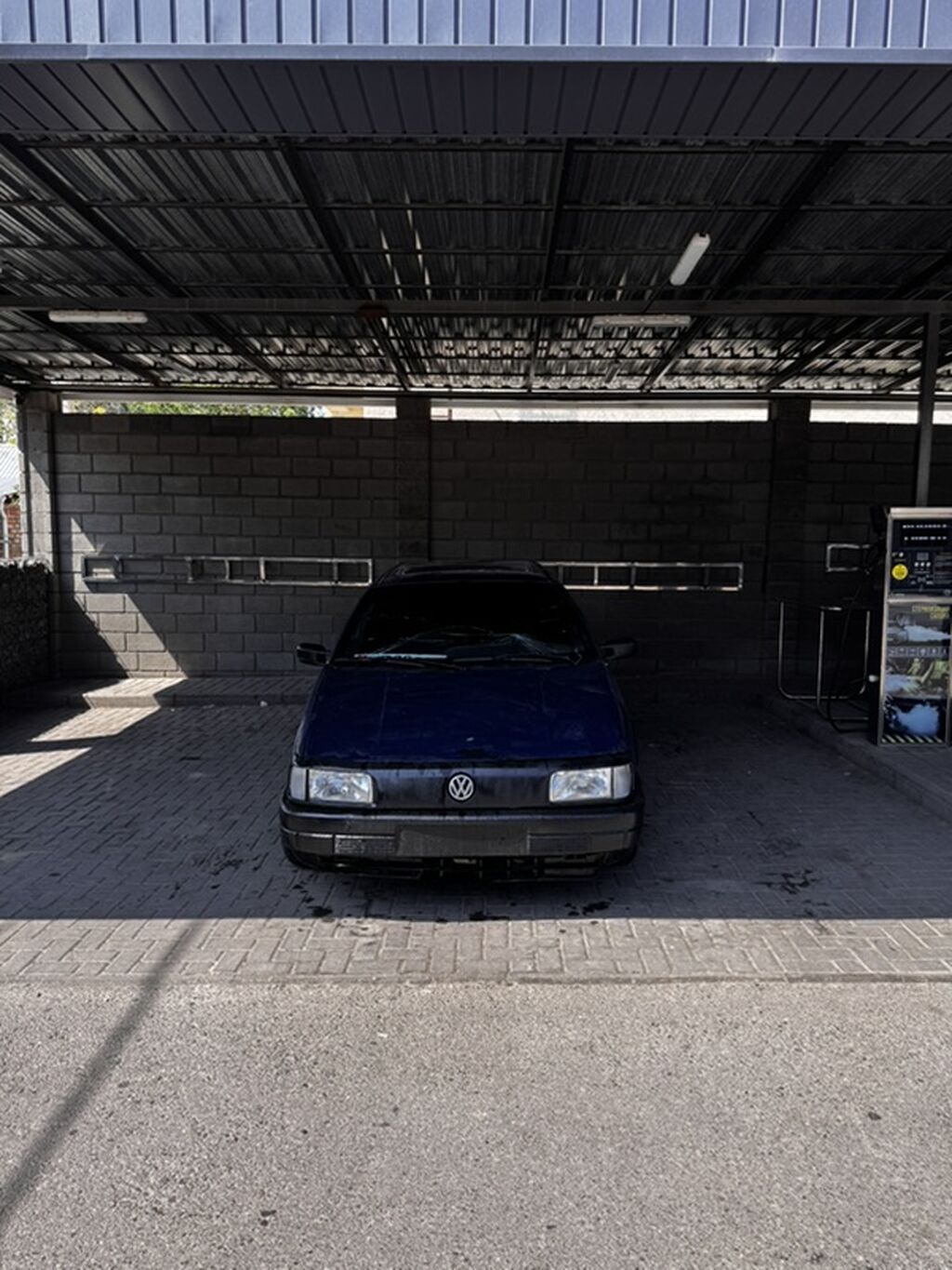 Volkswagen Passat: 1991 г., 1.8 л, Механика, Бензин, Седан: фото 2