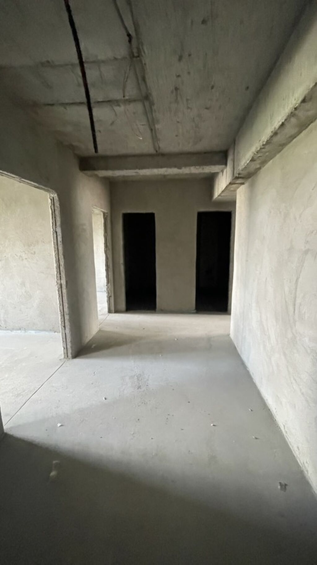 3 комнаты, 85 м², 10 этаж, ПСО (под самоотделку) — фото 1