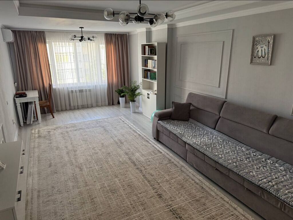 2 комнаты, 93 м², 7 мкр Элитка, 3 этаж, Евроремонт: фото 2