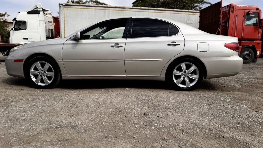 Lexus ES: 2004 г., 3.3 л, Автомат, Бензин, Седан: фото 2