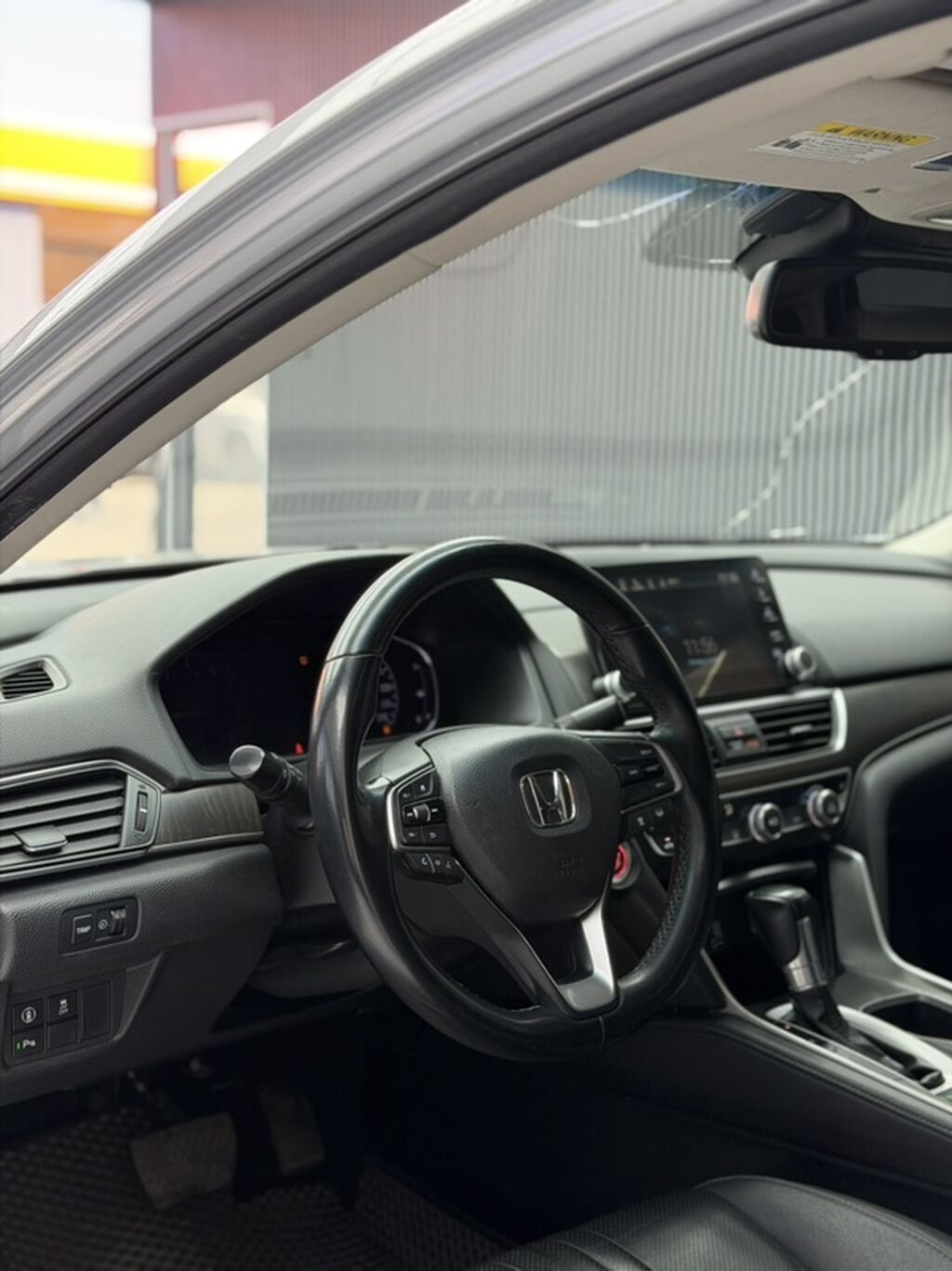 Honda Accord: 2018 г., 1.5 л, Автомат, Бензин, Седан: фото 6