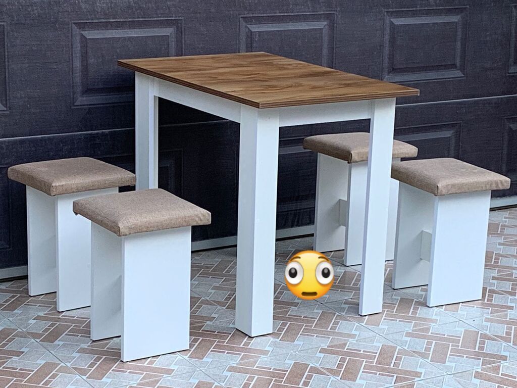 Mebel dəsti – yemək masası və 4 taburet - Masa: üst lövhə ağac