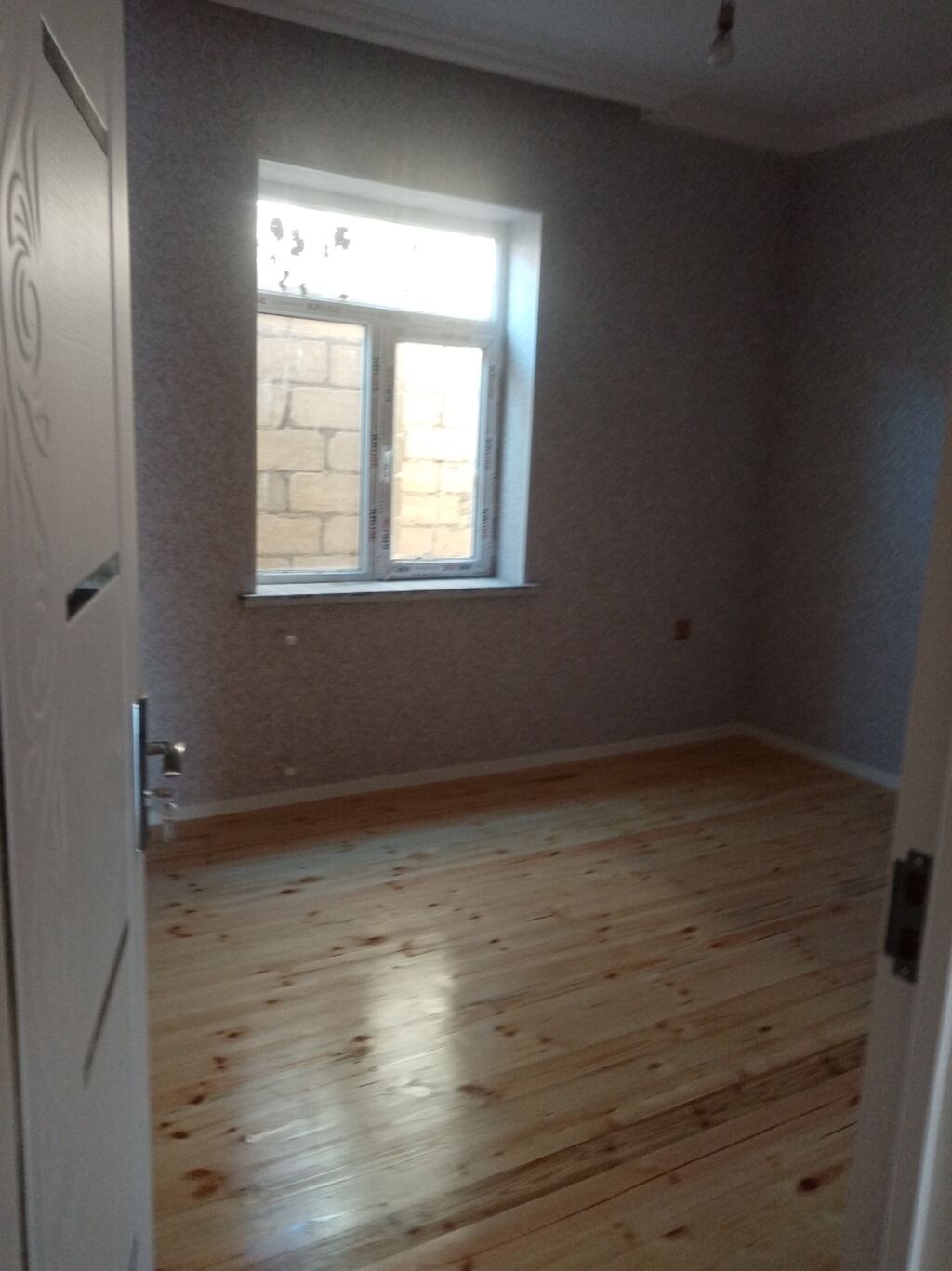 4 otaqlı, 85 kv. m, Kredit yoxdur, Yeni təmirli