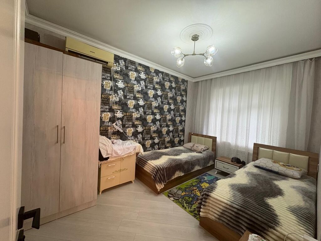 Saray, 4 otaqlı, Köhnə tikili, 84 kv. m