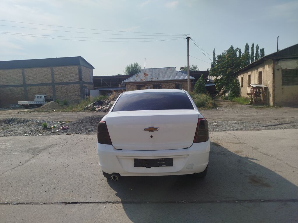 Chevrolet Cobalt: 2013 г., Седан: фото 5