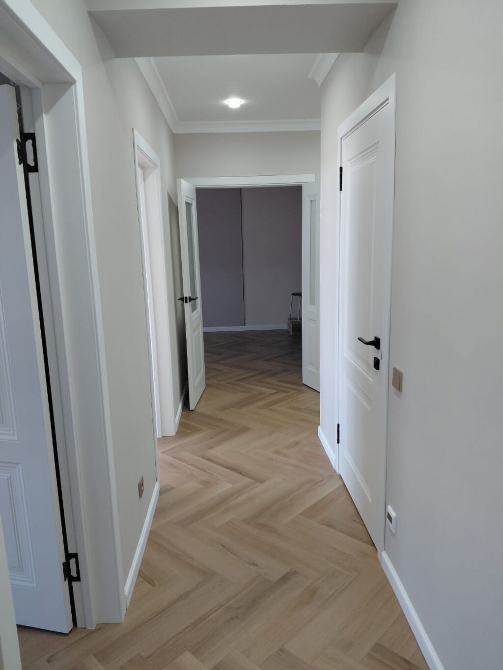 4 комнаты, 80 м², Городское ГАИ Элитка, 9 этаж, Дизайнерский ремонт: фото 2
