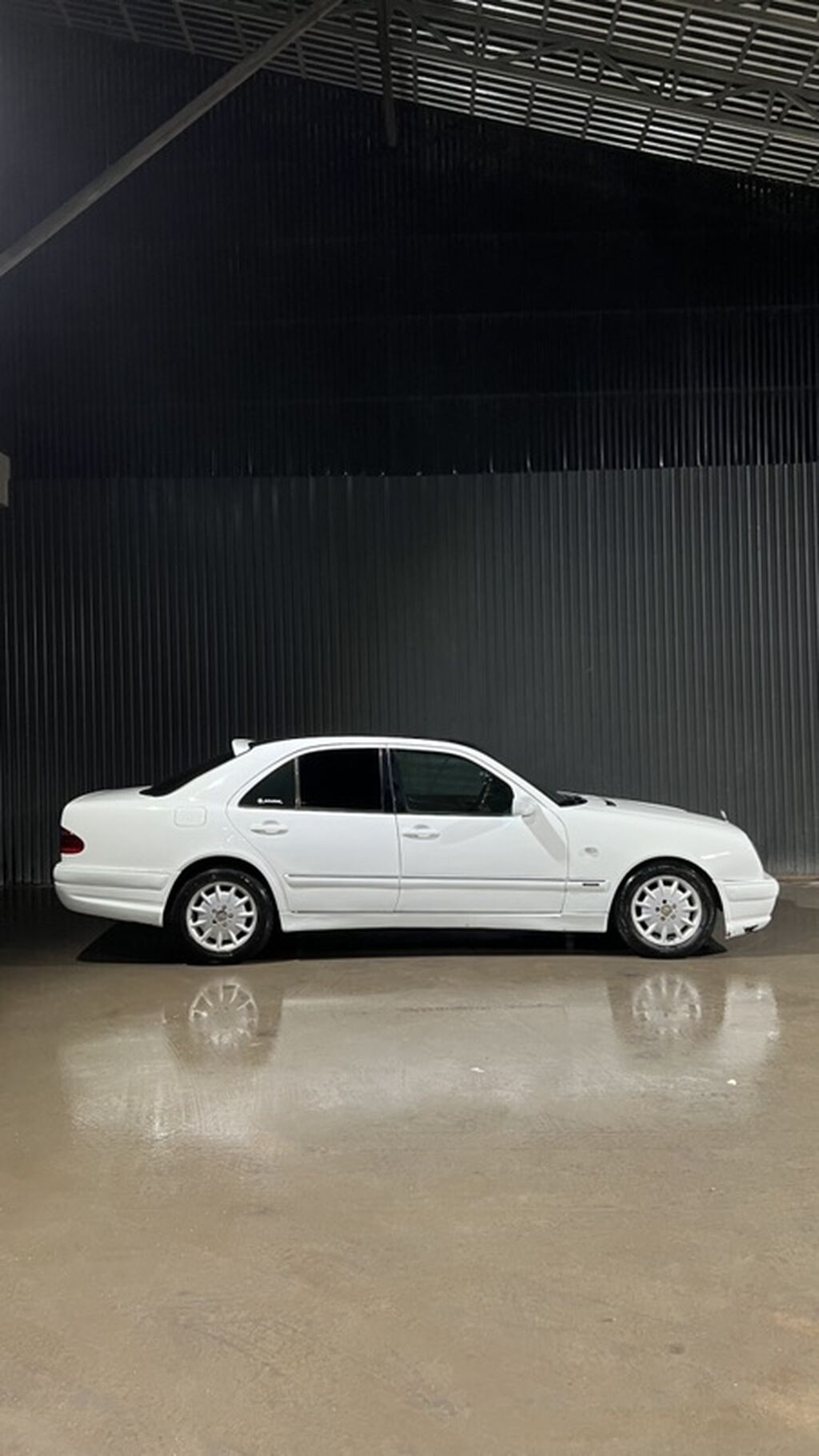 Mercedes-Benz E-Class: 1996 г., 3 л, Механика, Дизель, Седан: фото 5