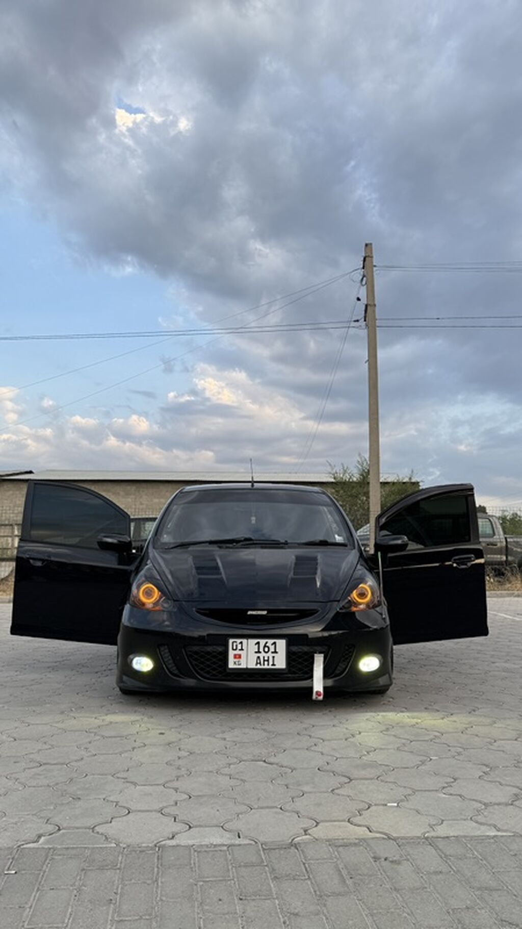 Honda Fit: 2002 г., 1.5 л, Вариатор, Бензин, Хэтчбэк: фото 4