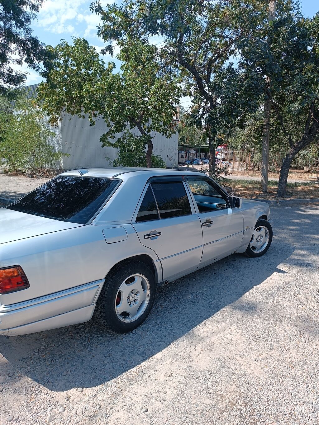Mercedes-Benz W124: 1995 г., 2.8 л, Автомат, Бензин, Седан: фото 4