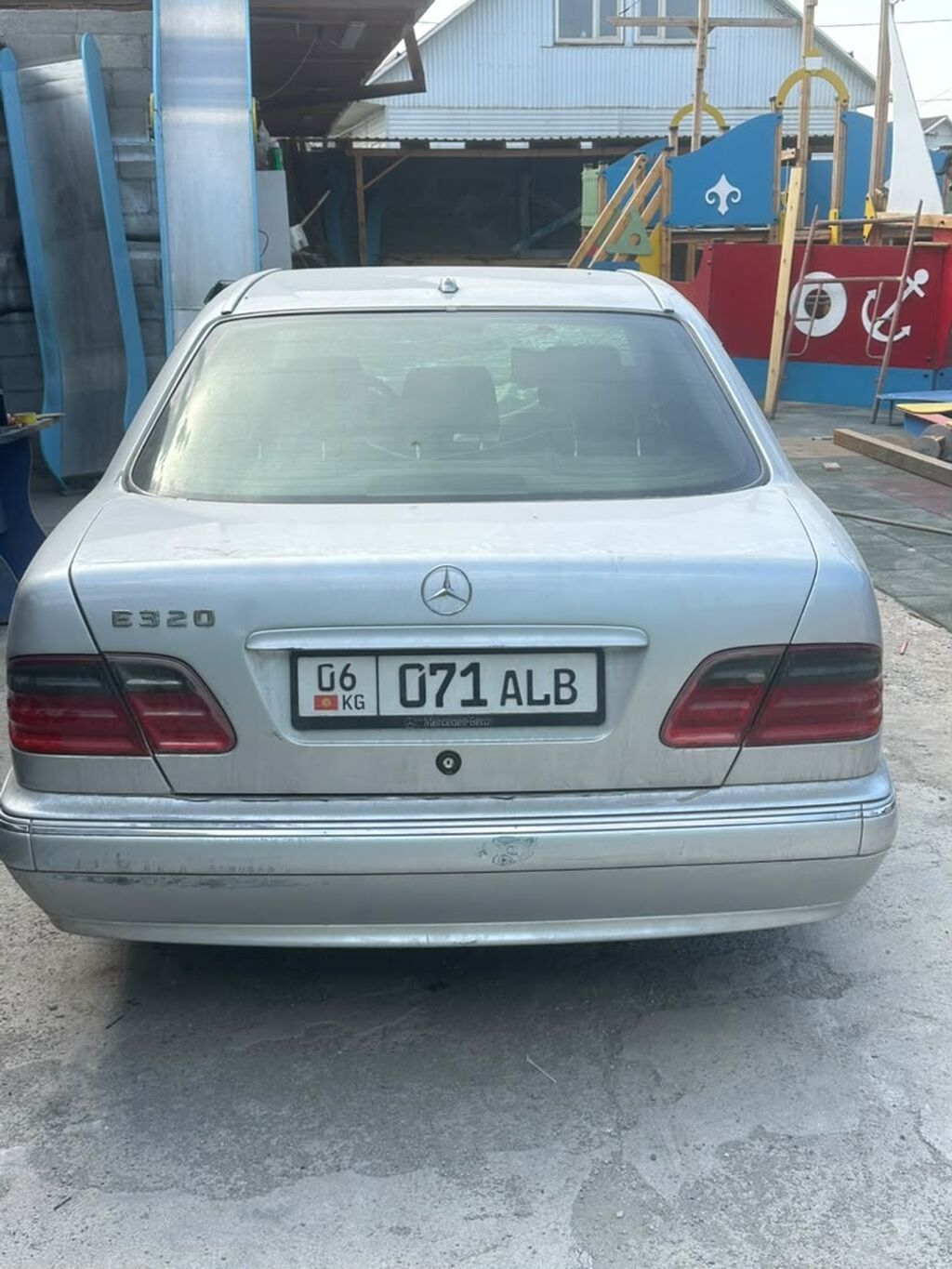 Mercedes-Benz E-Class: 1999 г., 3.2 л, Автомат, Седан: фото 2