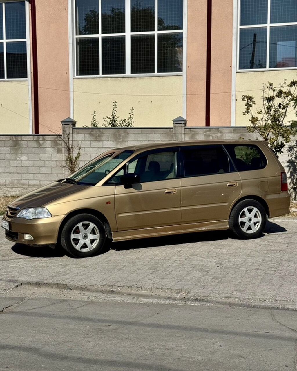 Honda Odyssey: 2001 г., 2.3 л, Автомат, Газ, Минивэн: фото 3