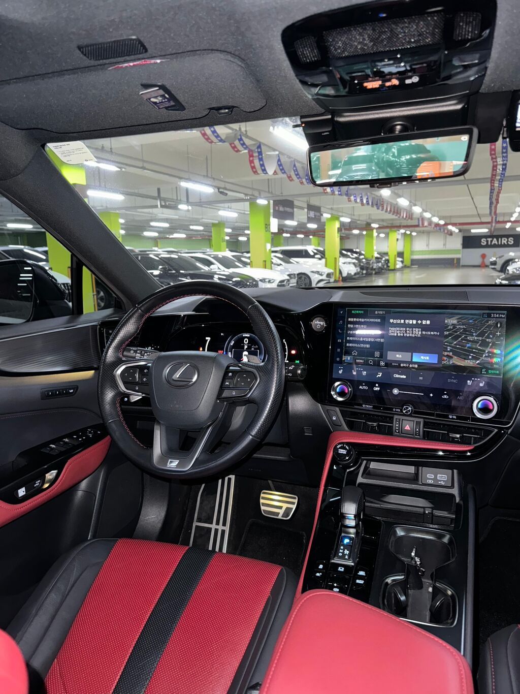 Lexus NX: 2022 г., 2.5 л, Электромобиль, Кроссовер — фото 6