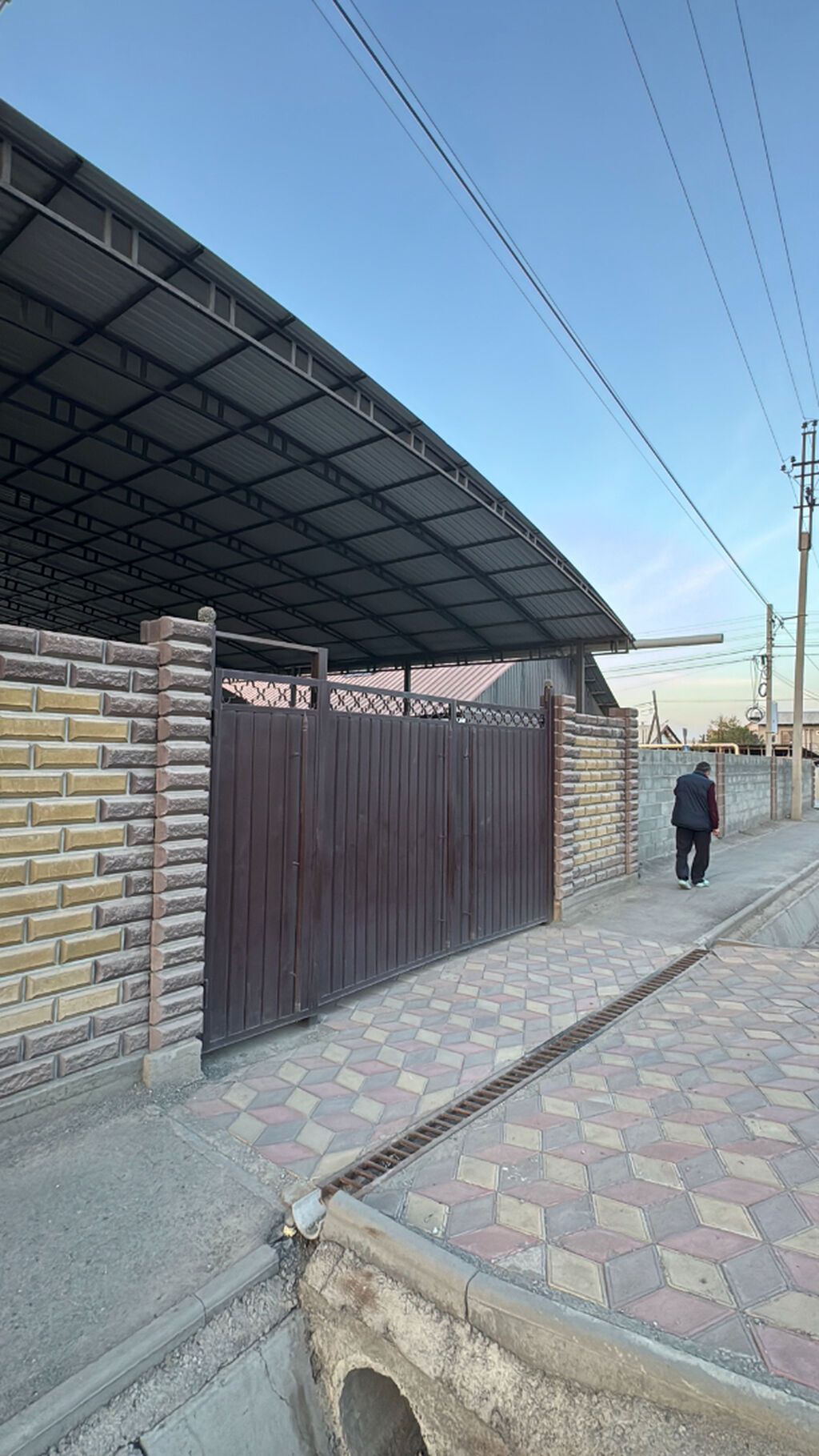 6 комнат и более, 300 м², 5 соток, Бишкек, Ак-Орго ж/м Агентство недвижимости: фото 3