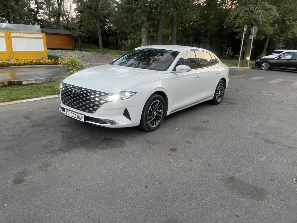 Hyundai Grandeur: 2021 г., 3 л, Автомат, Газ, Седан: фото 1
