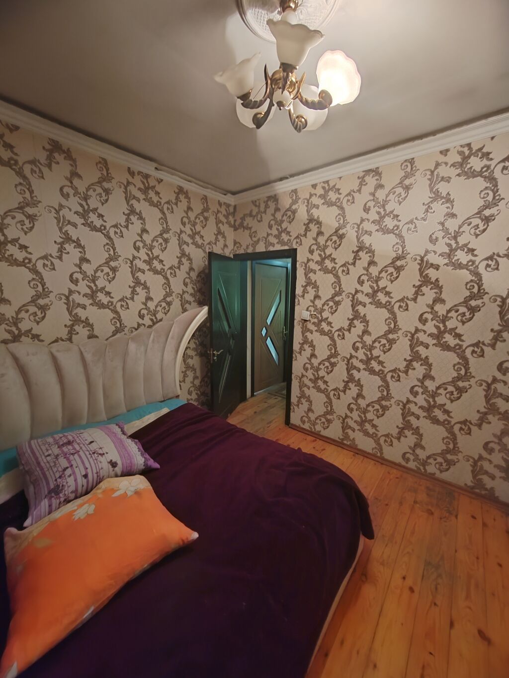 Binəqədi qəs. 3 otaqlı, 84 kv. m, Kredit yoxdur, Orta təmir