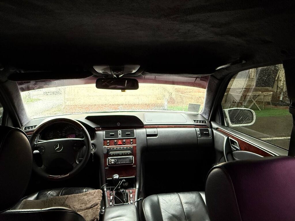 Mercedes-Benz E-Class: 2001 г., 2.2 л, Механика, Дизель, Седан: фото 8