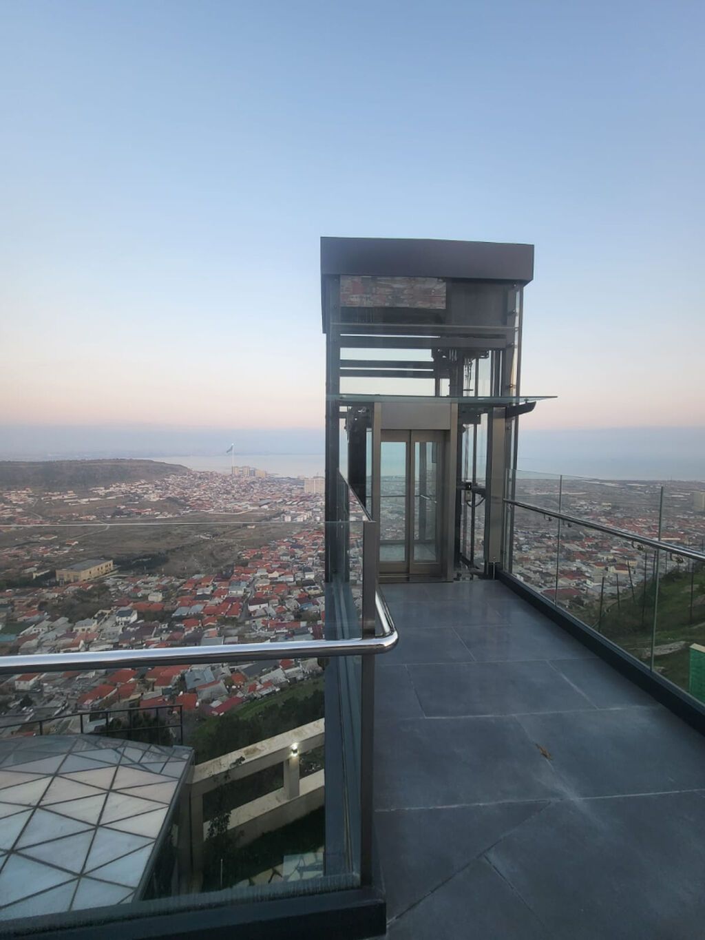 6 otaqlı, 800 kv. m, Kredit yoxdur, Yeni təmirli