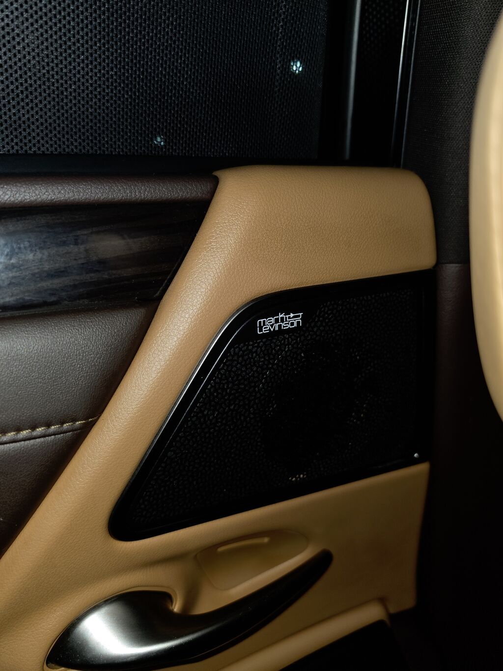 Lexus ES: 2019 г., 2.5 л, Вариатор, Гибрид, Седан: фото 6