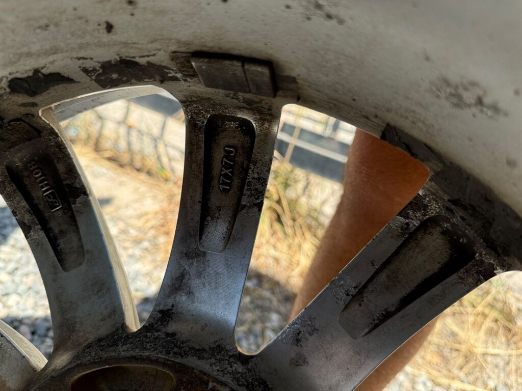 Колеса в сборе 215 / 60 / R 17, Лето, Б/у, Комплект, Легковые, Литые, отверстий - 5: фото 3