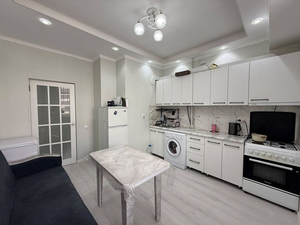 1 комната, 40 м², Нижний Джал (Джал-23) Элитка, 8 этаж, Евроремонт: фото 1