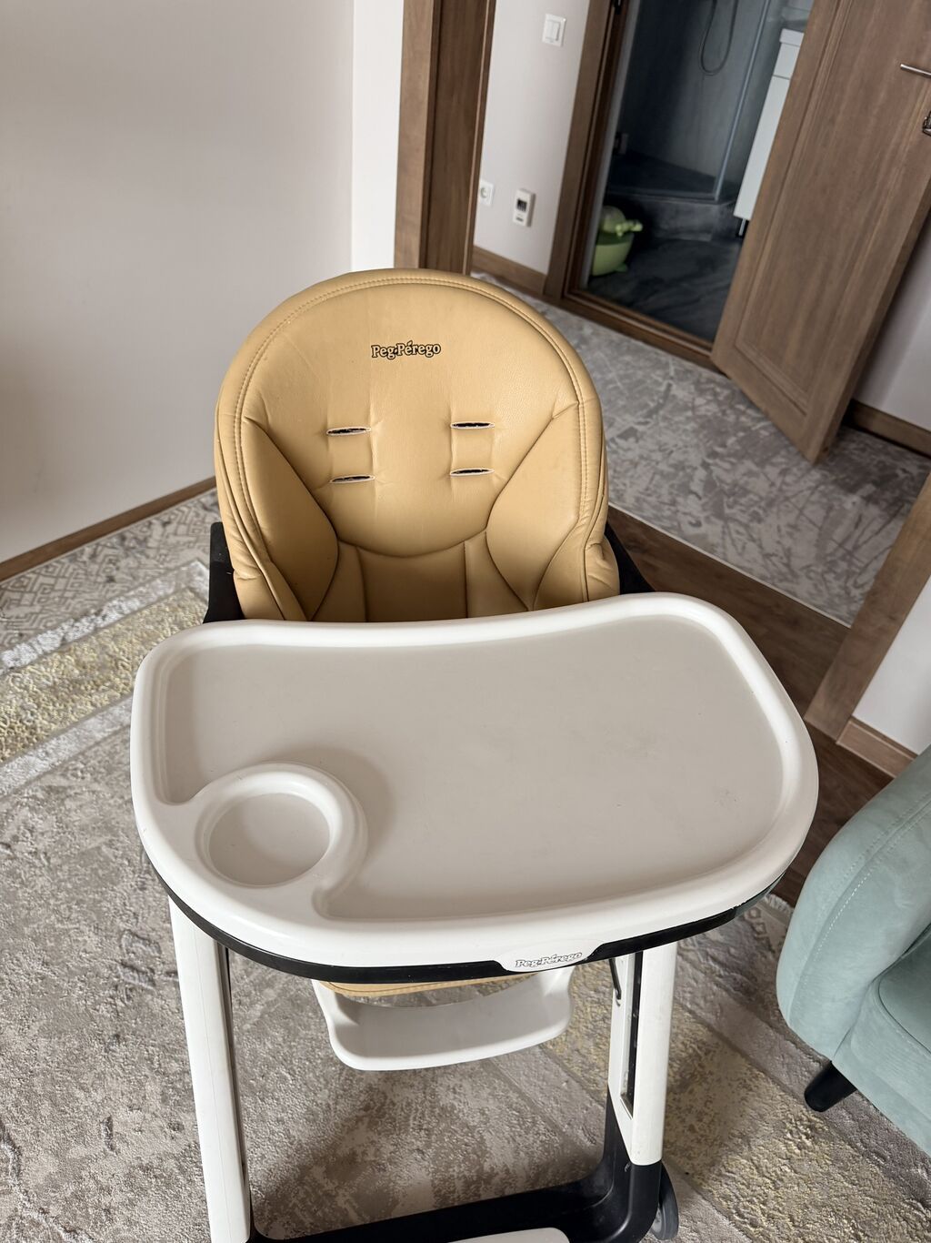 Стульчик для кормления, Б/у, Peg perego, Пластик, Трансформер, цвет - Бежевый, Самовывоз, Платная доставка: фото 2