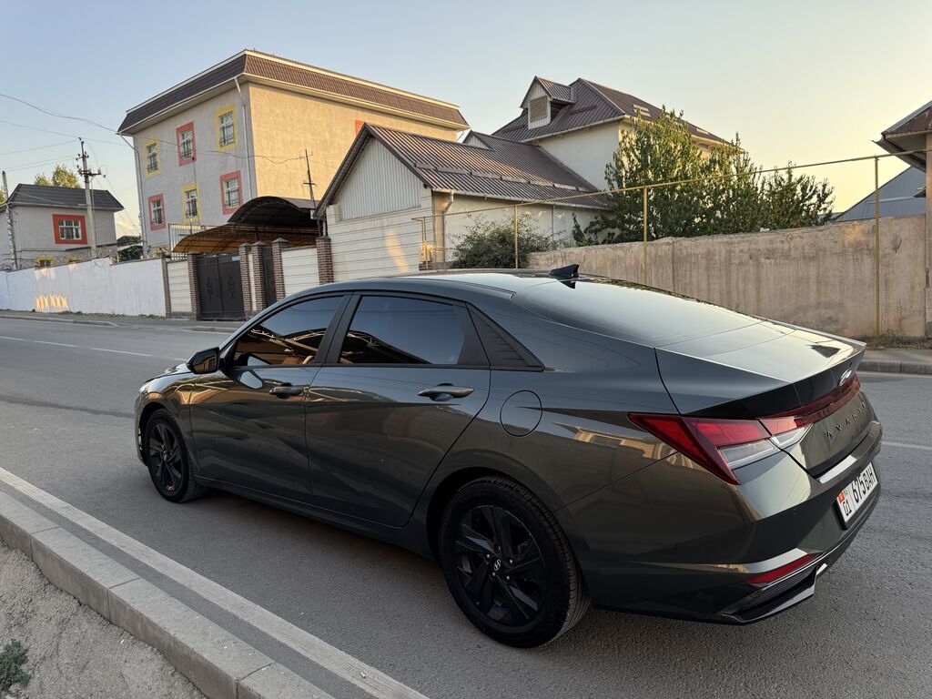 Hyundai Avante: 2021 г., 1.6 л, Вариатор, Гибрид, Седан: фото 5