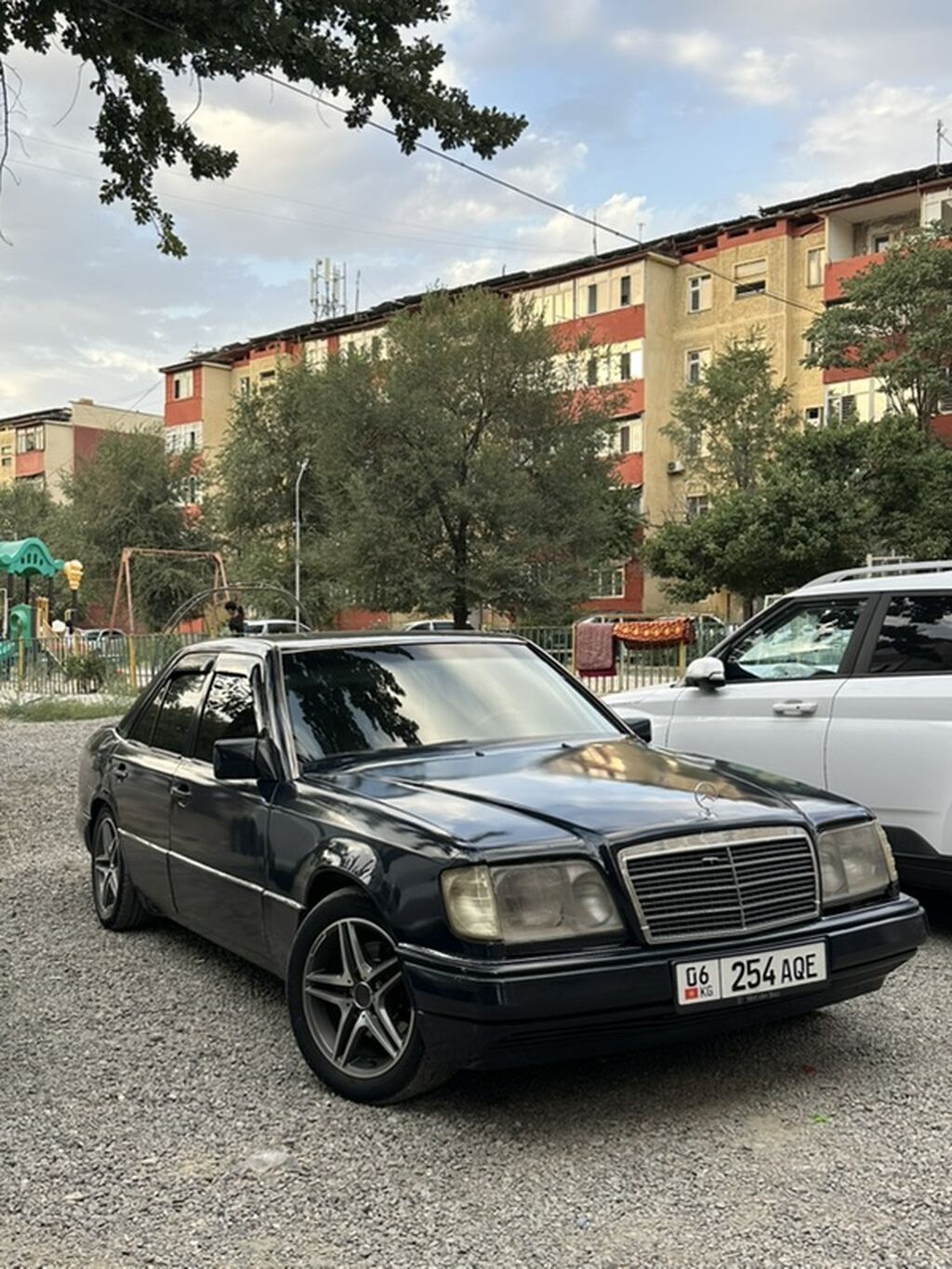 Mercedes-Benz W124: 1994 г., 2.2 л, Автомат, Бензин, Седан: фото 1