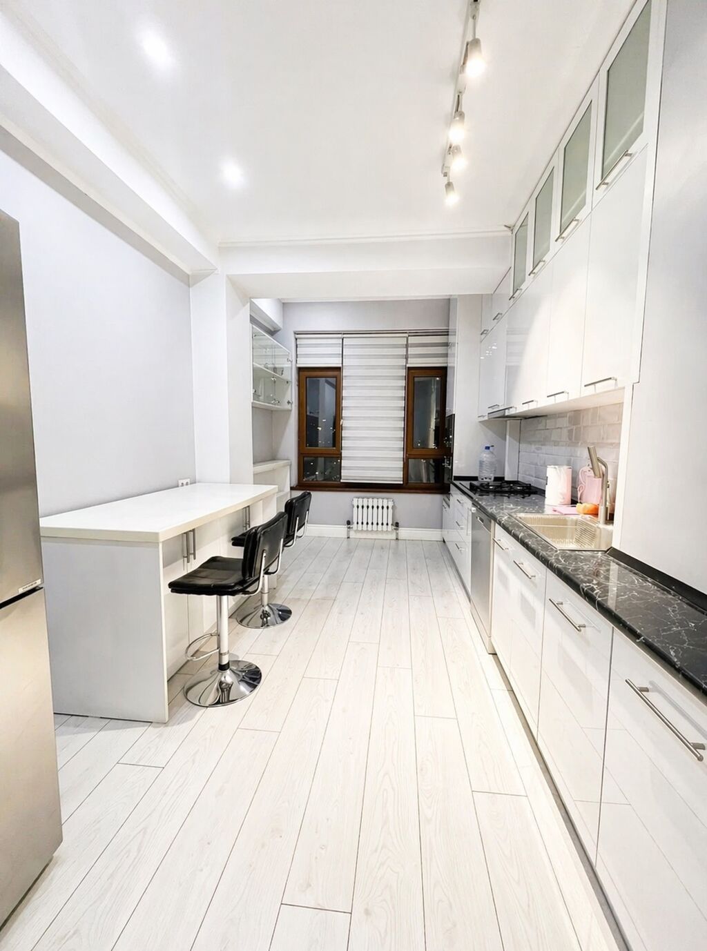 Посуточная аренда квартир, г. Бишкек. Прайс: - 2 часа — 1500 сом -, фото 2
