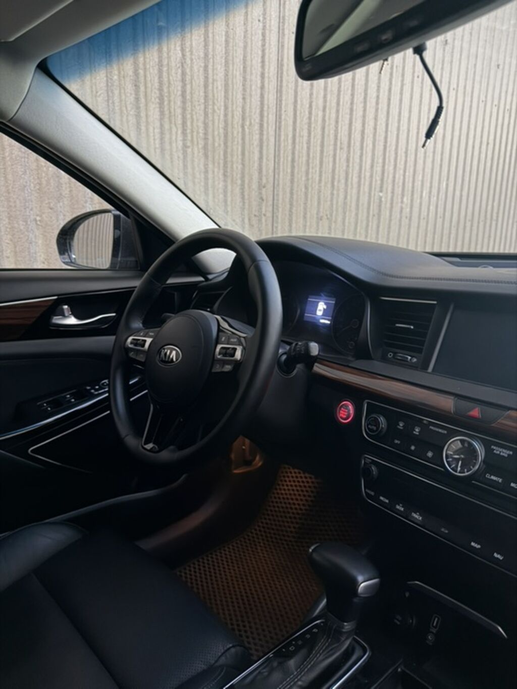Kia K7: 2017 г., Седан: фото 8