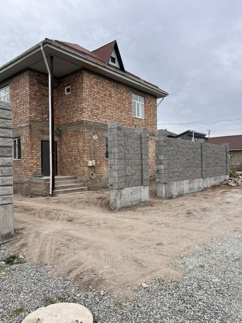 200 м², 6 комнат, Теплый пол, Бронированные двери, Видеонаблюдение