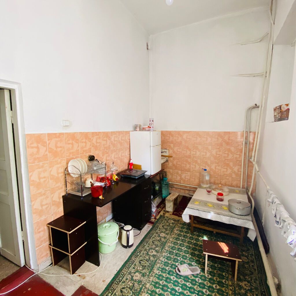 1 комната, 27 м², Пишпек Индивидуалка, 1 этаж, Требуется ремонт: фото 2