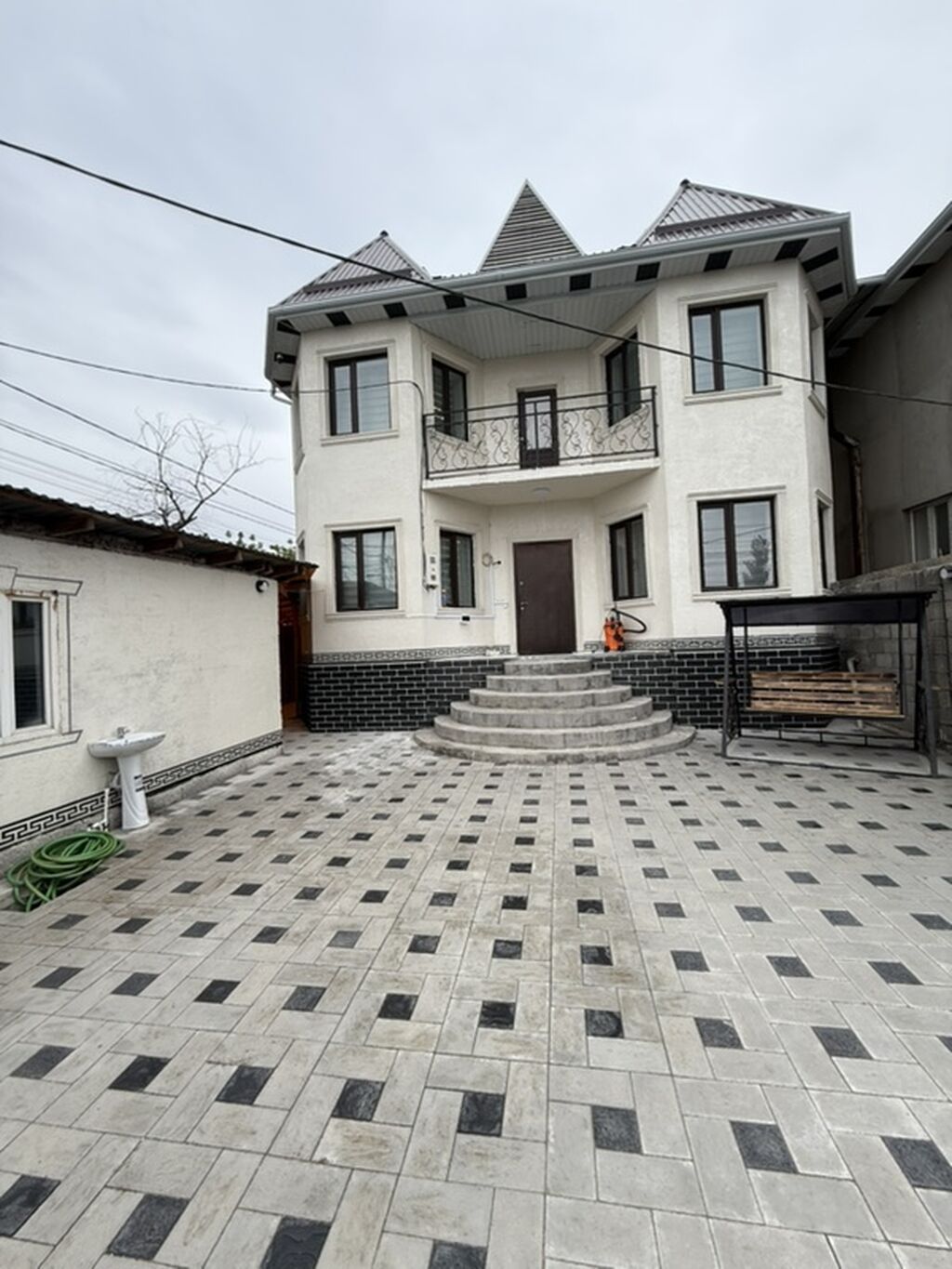 200 м², 5 комнат: фото 3