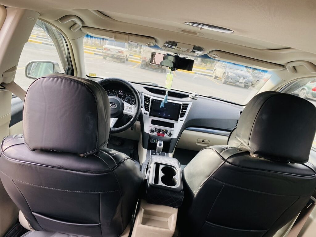 Subaru Outback: 2010 г., 2.5 л, Вариатор, Бензин, Универсал: фото 6