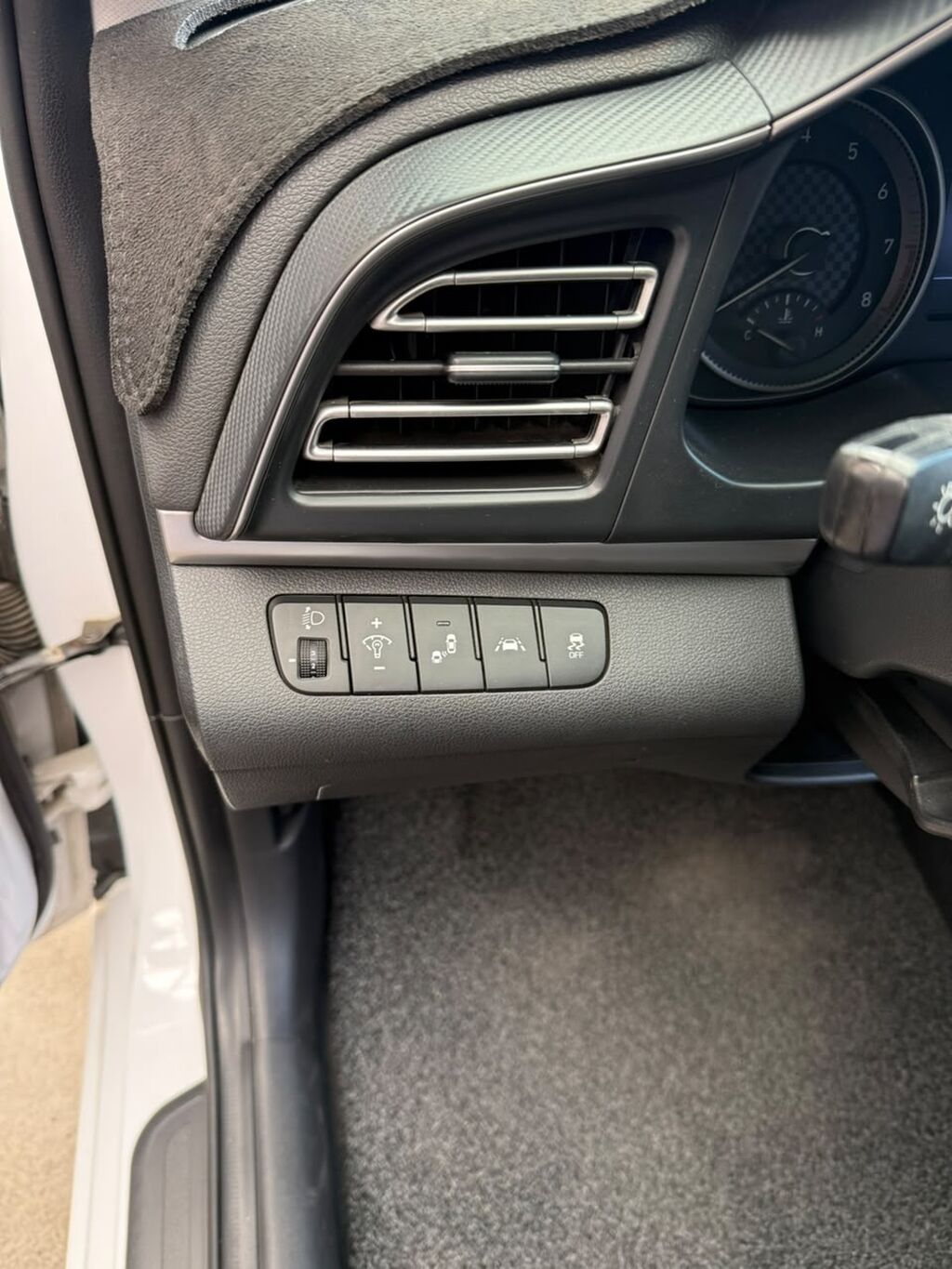 Hyundai Avante: 2019 г., 1.6 л, Автомат, Бензин, Седан: фото 5