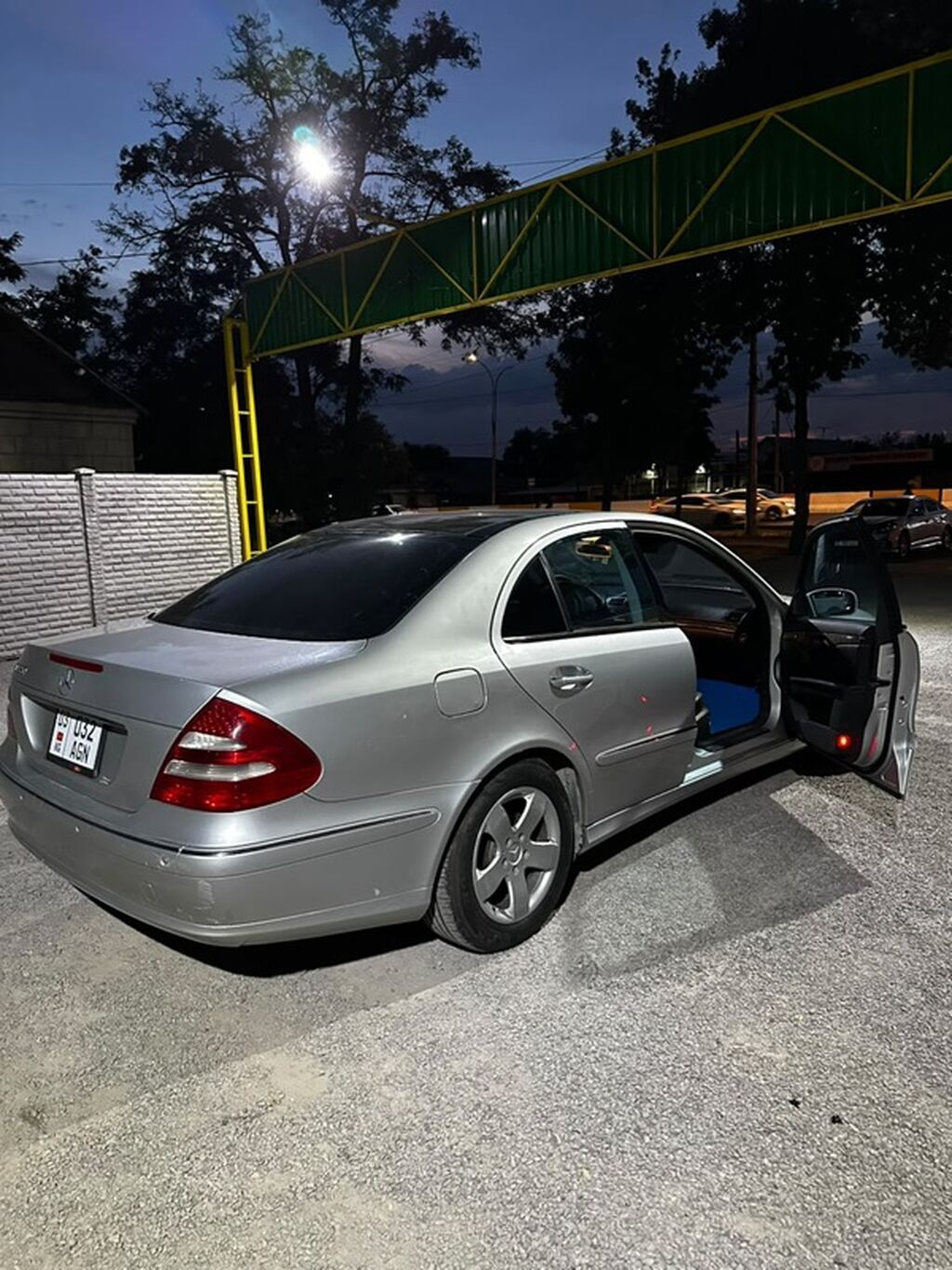 Mercedes-Benz E-Class: 2003 г., 1.8 л, Автомат, Бензин, Седан: фото 6